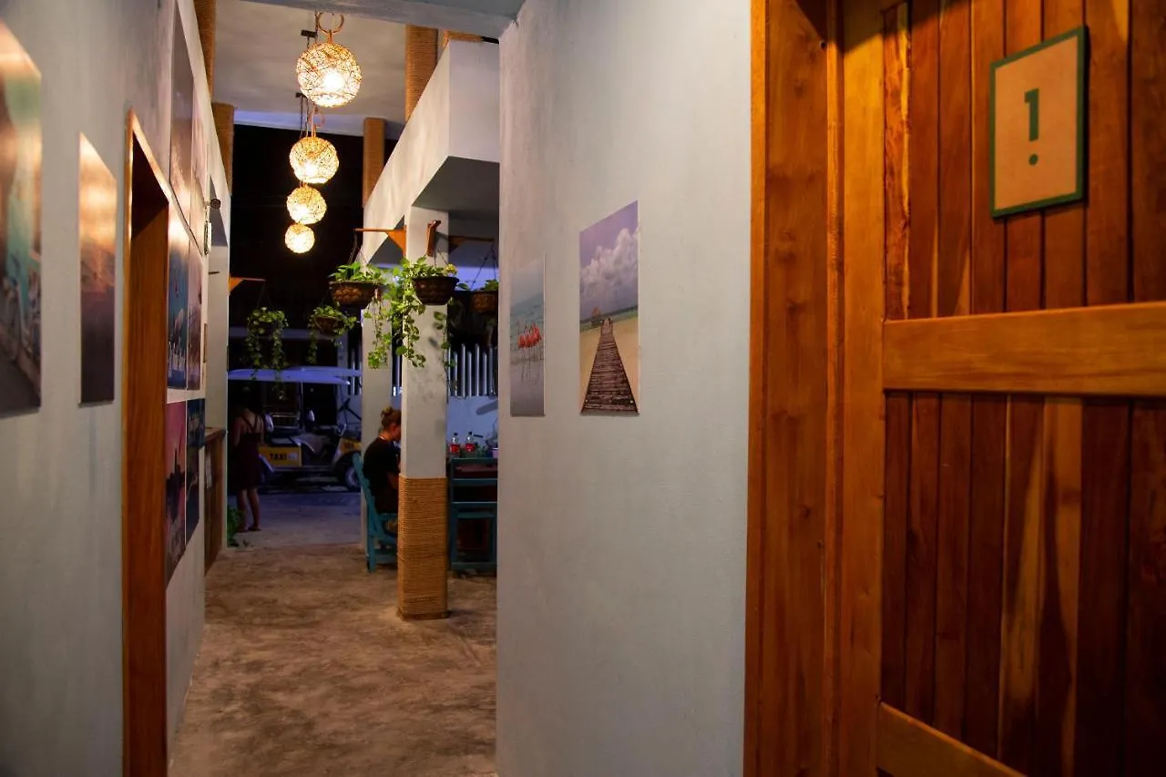 Be Holbox Hotel 2*,
